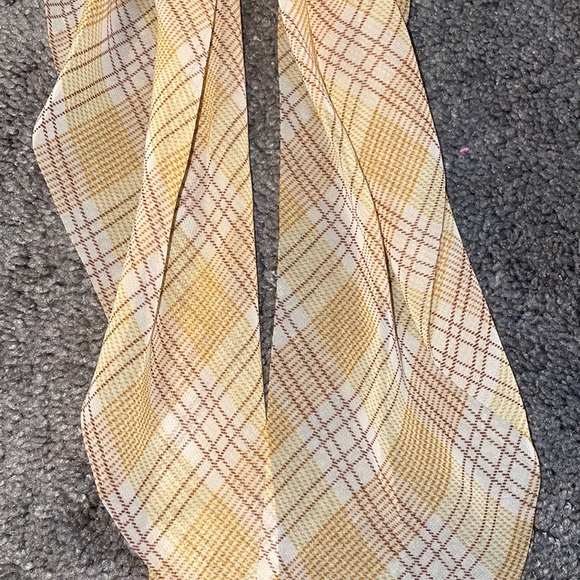 American Eagle scrunchie - Picture 2 of 4